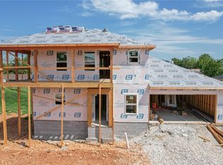 1407 W Pecan St, Rogers, AR 72758