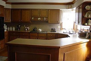 3rd image of 961 Mansion Dr