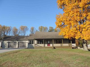 525 Boone Ln, Mitchell, IN 47446