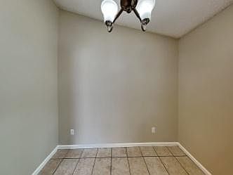 3rd image of 3304 Guernsey Ct