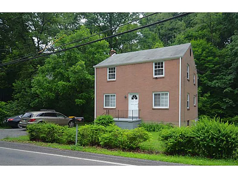 4979 S Pioneer Rd photo 1