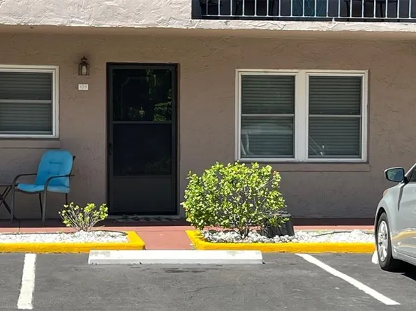 150 El Dorado APT 109, Winter Haven, FL 33884