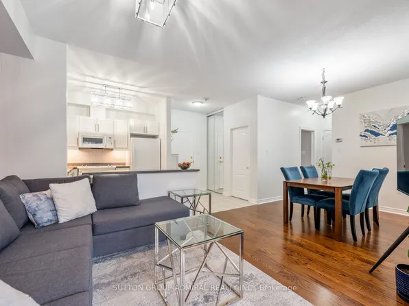 9944 Keele St #102, Vaughan, ON L6A 3Z4
