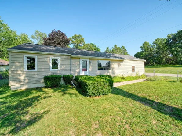 5445 Sharon Dr, Jackson, MI 49203