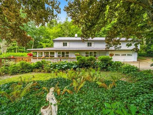 14512 N Rider Rd, Burton, OH 44021