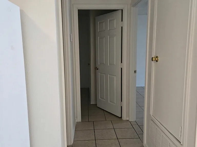 202 Millville Dr #2 — Photo 3