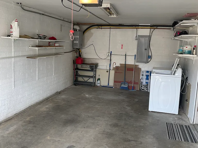 garage