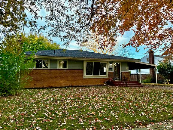 3rd image of 923 Nash Ave