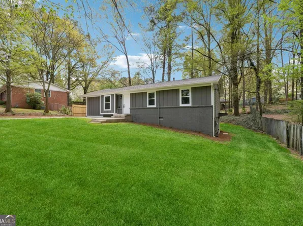 2115 Randolph Cir NW, Kennesaw, GA 30144