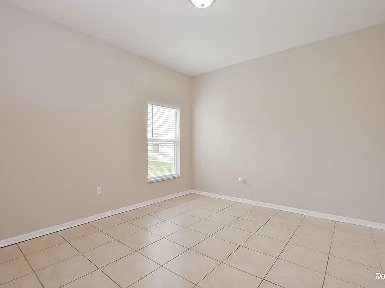 139 Brixham Ct — Photo 11