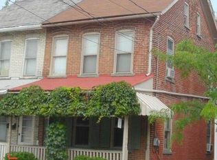 663 Chestnut St, Emmaus, PA 18049