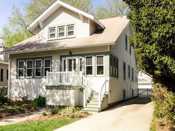 406 S Evergreen Ave, Arlington Heights, IL 60005
