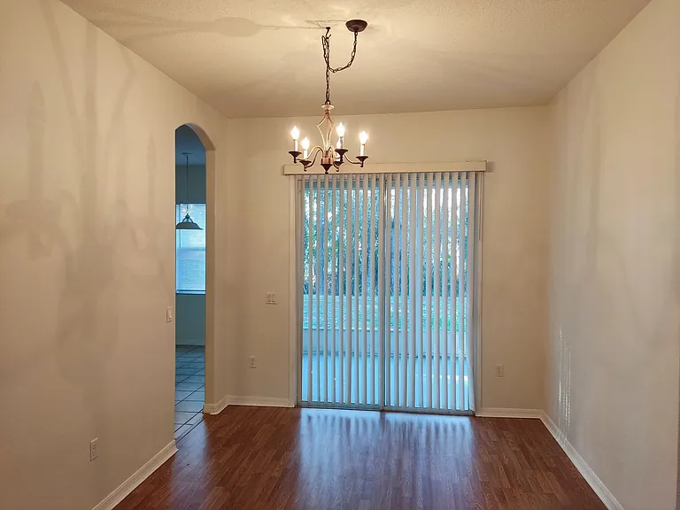 67 Parkway Dr — Photo 14