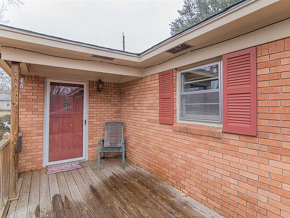 2nd image of 1902 Turtle Creek Dr