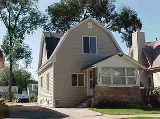 1132 Hawthorne Ave, Waterloo, IA 50702