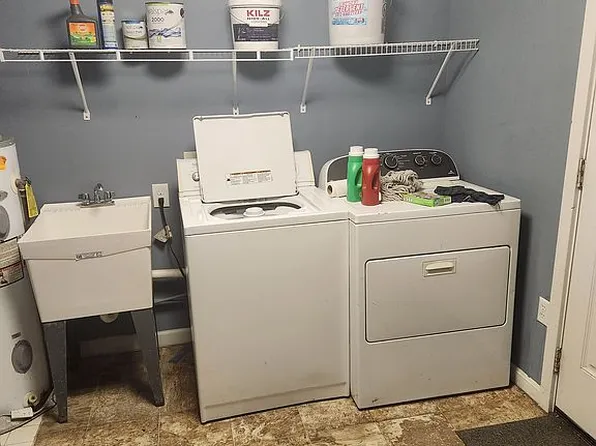 12564 Lenover St, Dillsboro, IN 47018