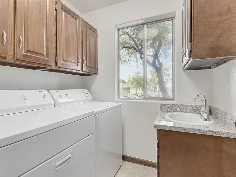16915 E Jacklin Dr — Photo 39