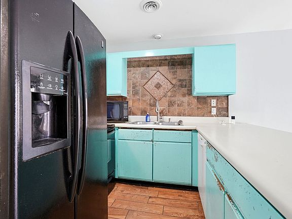 4th image of 3700 Golf Colony Lane #5D