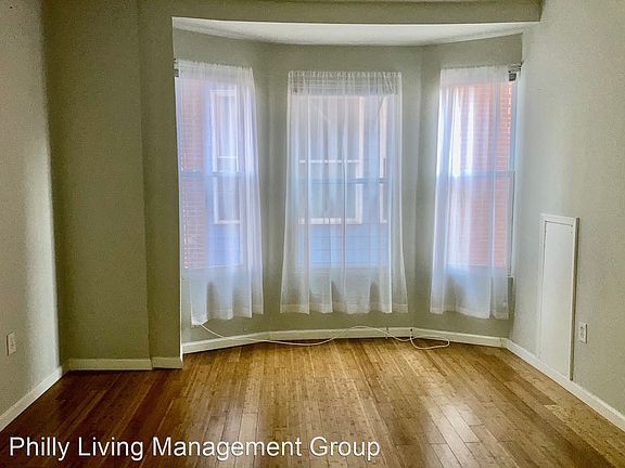 2nd image of 4825 Baltimore Ave APT 5