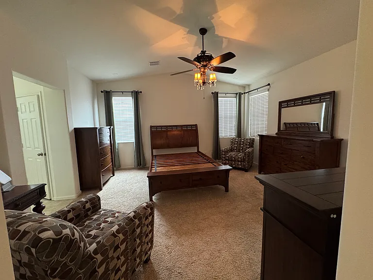 36825 N Yellowstone Dr — Photo 7