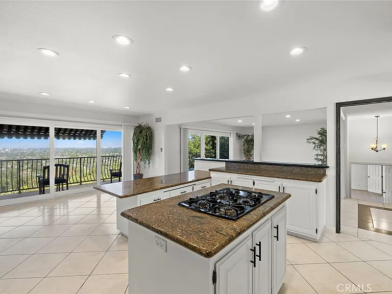 11393 La Vereda Dr — Photo 7