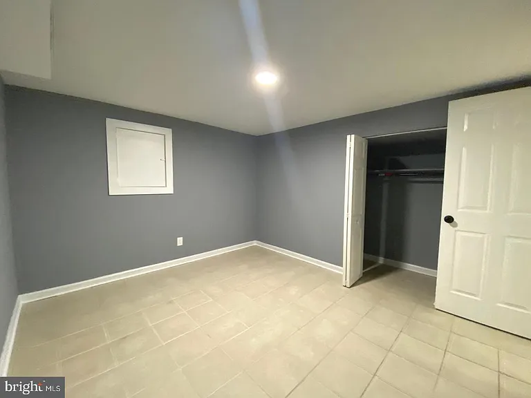11005 Amherst Ave — Photo 33