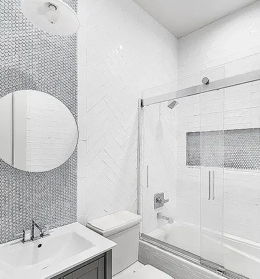 12 Belvidere St #3B — Photo 3