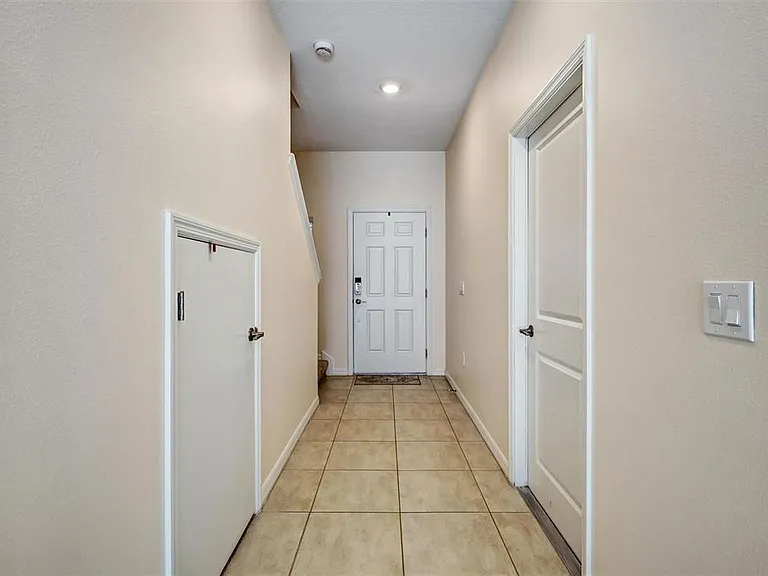 1414 Anchor Bend Way — Photo 4