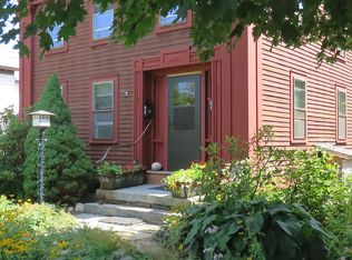 91 Main St, Shelburne, MA 01370