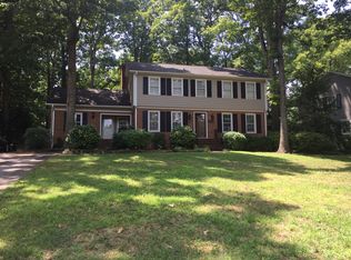 1517 Forest Hill Dr, Greensboro, NC 27410