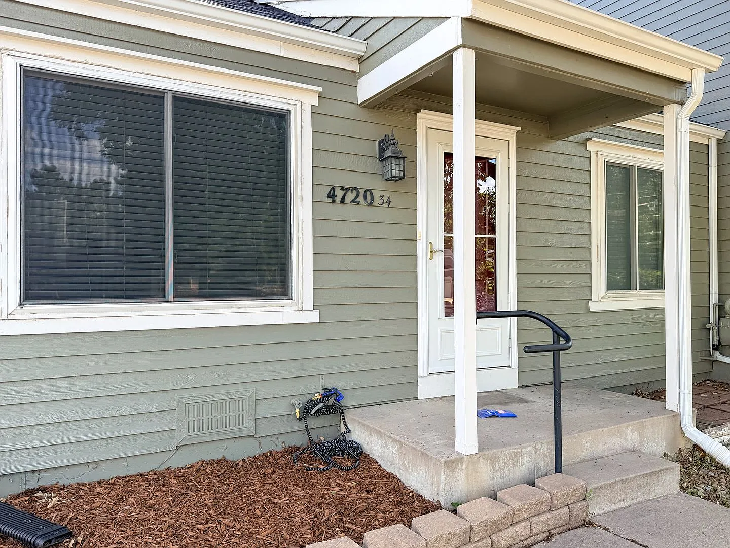 Townhome with Fully Fenced Yard — Photo 3