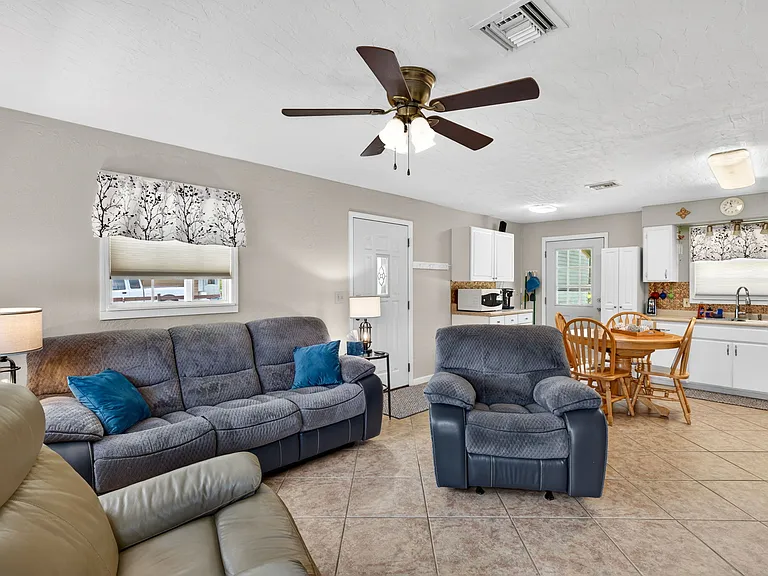 17391 Rewis Rd — Photo 5
