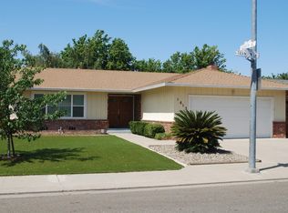 1613 Fairington Ln, Modesto, CA