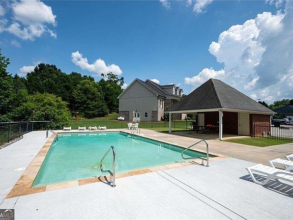 5th image of 0 Mountain Laurel Ln NE