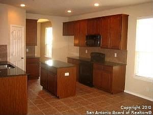3rd image of 12303 Corsicana Ml