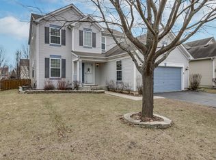 2440 Hartfield Dr, Montgomery, IL 60538