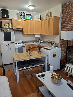 Rented by Best Apartments North Inc | media 19