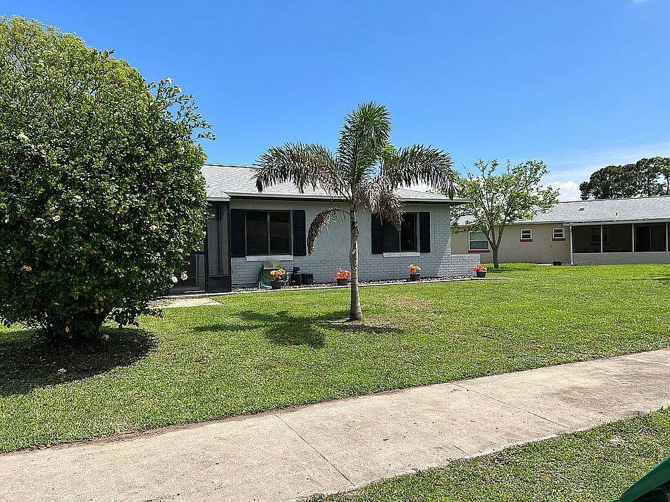 2nd image of 2208 Longbow Rd