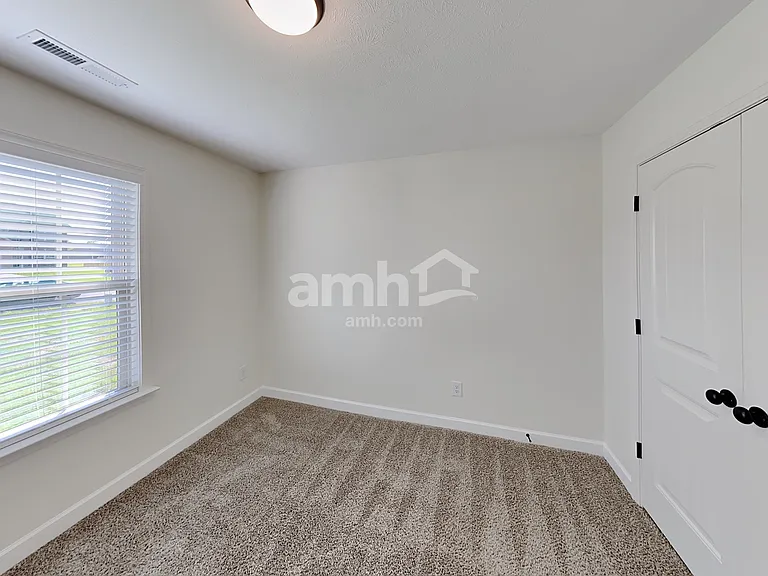 2913 Dusenburg Dr — Photo 18