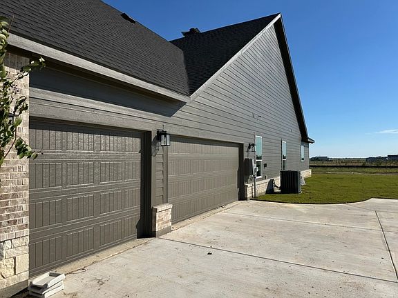 3rd image of 270 Horizon Rd