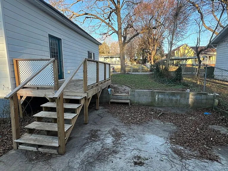 306 Walnut St — Photo 3