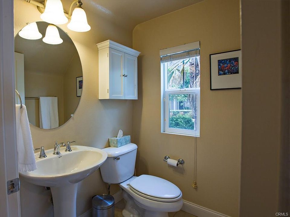 1st image of 85 Valmont Way