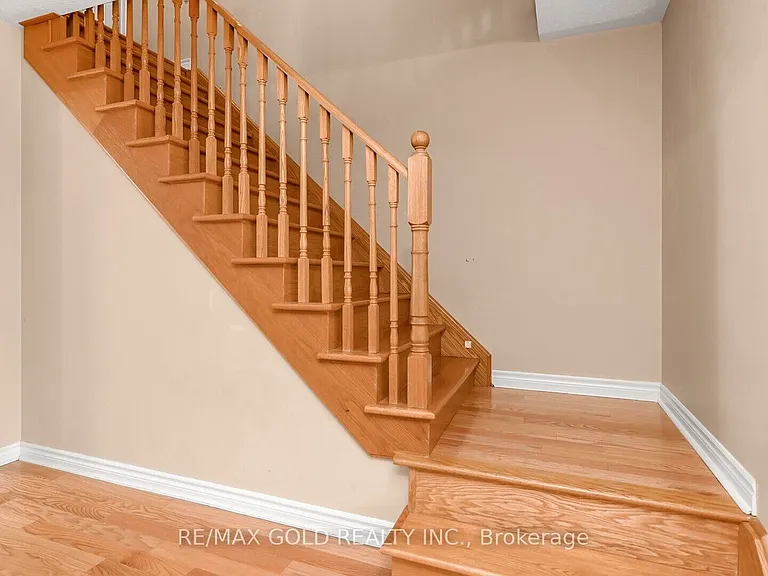 17 Echoridge Dr — Photo 13