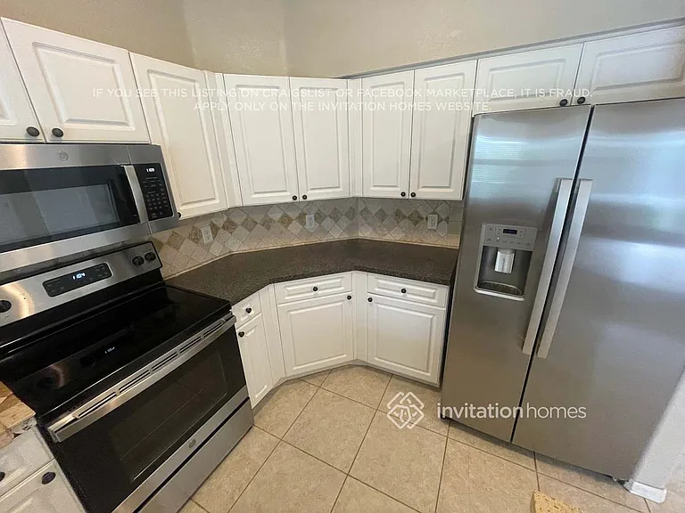 7887 Tarabilla Ave — Photo 6