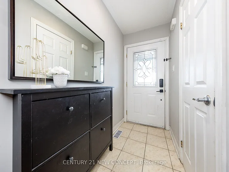 46 Maple Sugar Ln — Photo 6