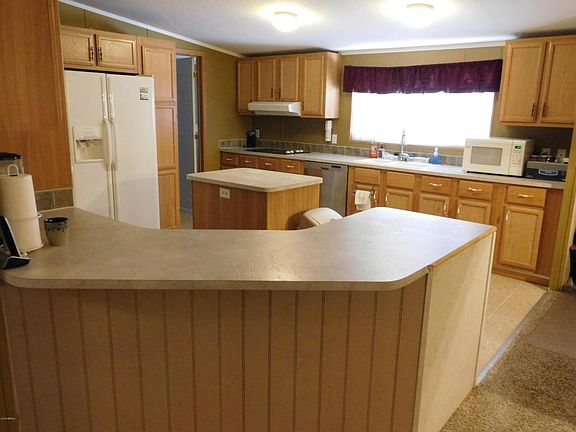 5th image of 31110 N 165th Dr