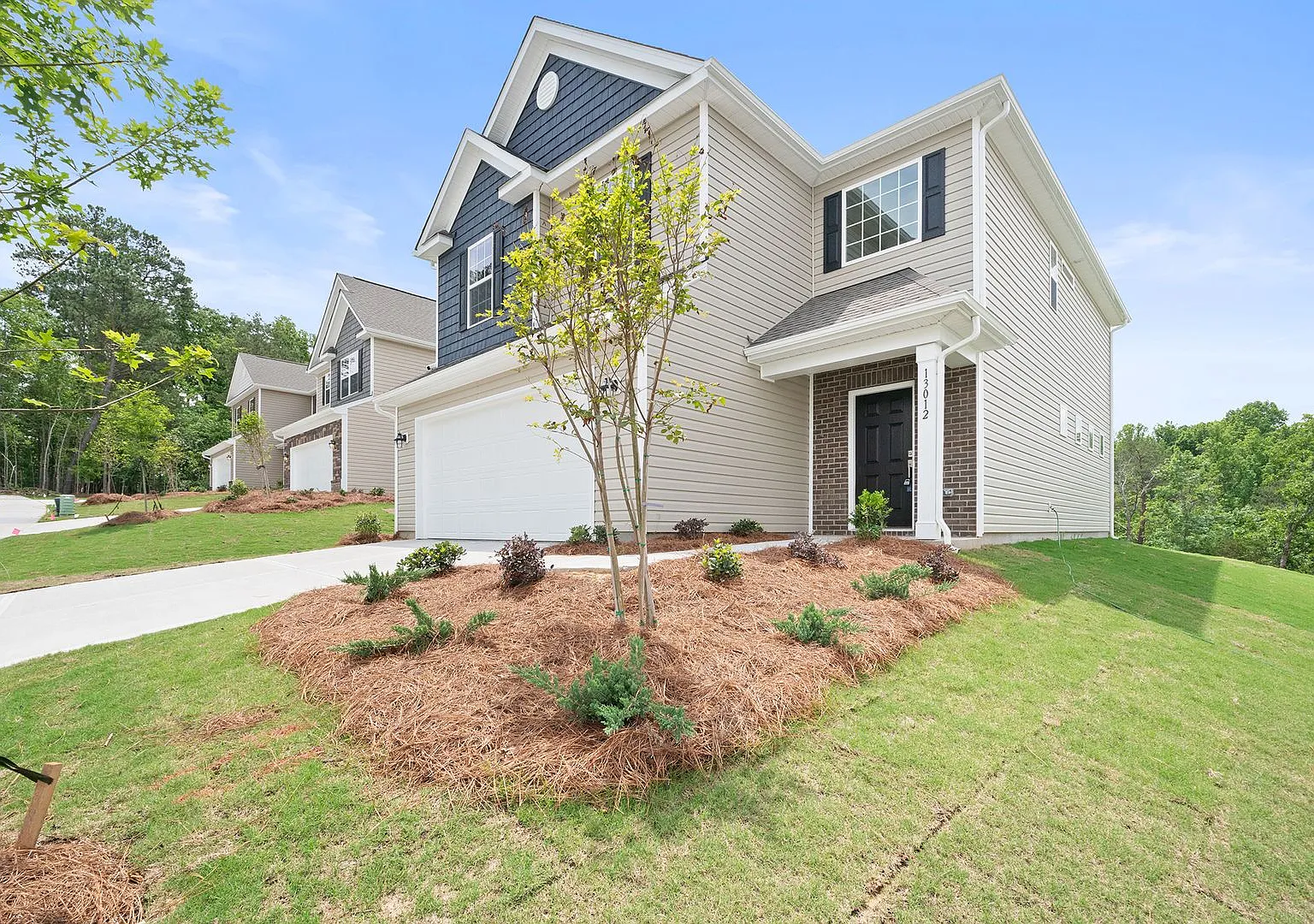 Like New Smart Home in the Palisades Area! — Photo 1
