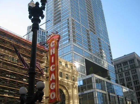 8 E Randolph St, Chicago, IL