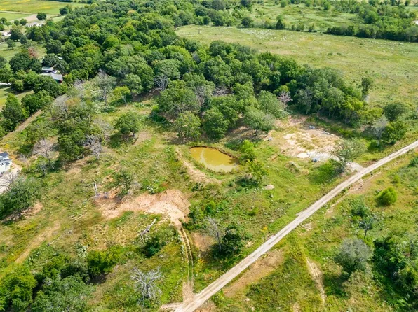 12790 Centerpoint Church Rd, Prairie Grove, AR 72753