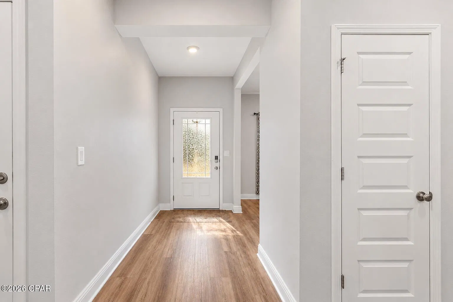 4 bed, 3.5 bath, 2337 sqft, $2,700 — Photo 4